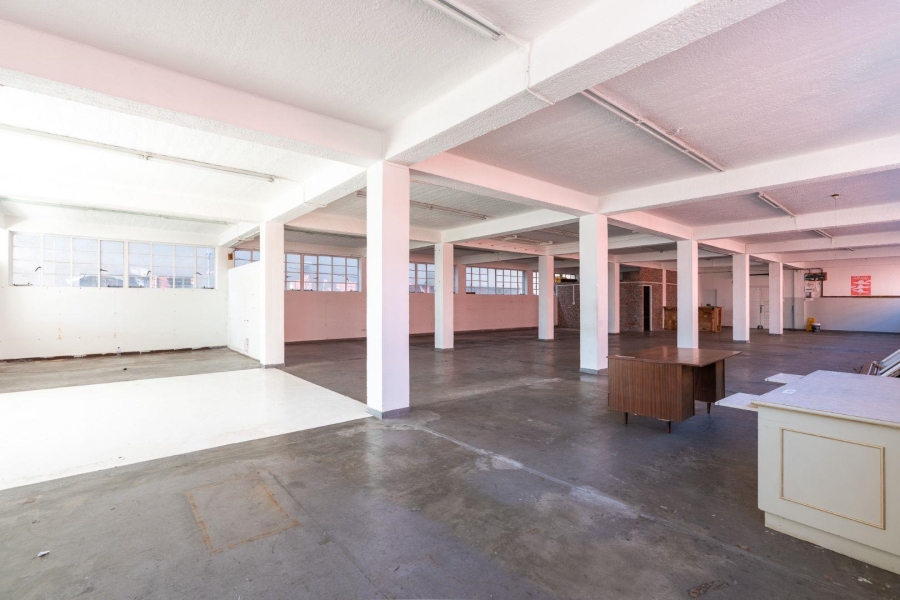 To Let commercial Property for Rent in Woodstock Western Cape